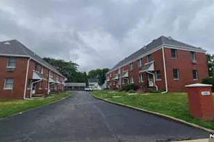 251 Fort Lee Rd, Teaneck Township, NJ 07666 - Photo 1