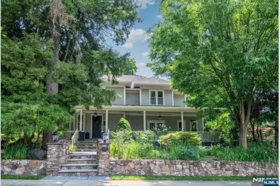 35 Jane Street, Closter, NJ 07624 - Photo 1