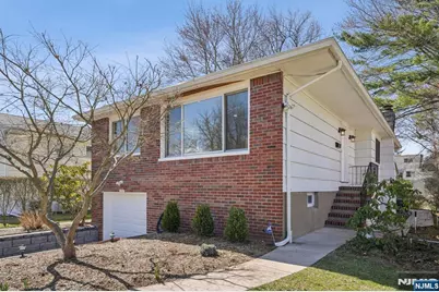 121 14th Street, Cresskill, NJ 07626 - Photo 1