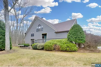 8 New Bedford Road A #A, West Milford, NJ 07480 - Photo 1