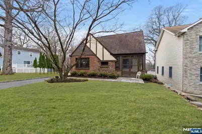 47 Freeman Street, Roseland, NJ 07068 - Photo 1