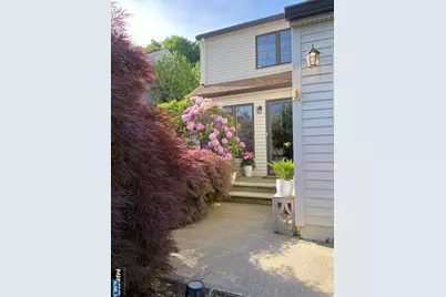38 Minnisink Drive, Roseland, NJ 07068 - Photo 1