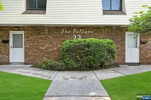 33 Poplar Ave 1, Hackensack, NJ 07601 - Photo 1