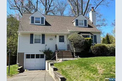 464 Hillcrest Road, Ridgewood, NJ 07450 - Photo 1