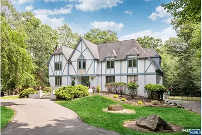 103 Macintyre Lane, Allendale, NJ 07401 - Photo 1