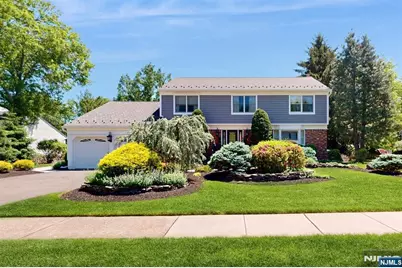 19 Merrill Drive, Mahwah, NJ 07430 - Photo 1