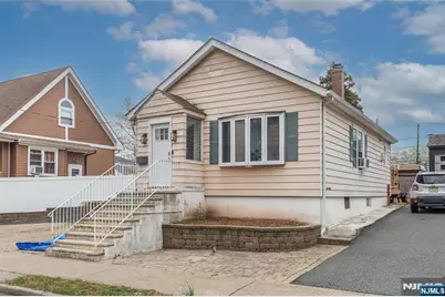 35 Bergen Boulevard, Woodland Park, NJ 07424 - Photo 1