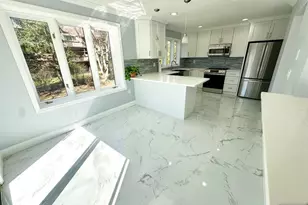 44 Southerland Dr, Mahwah, NJ 07430 - Photo 1