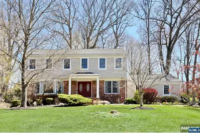 37 Osborne Court, Mahwah, NJ 07430 - Photo 1