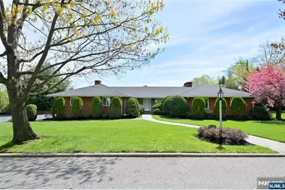 798 East Drive, Oradell, NJ 07649 - Photo 1