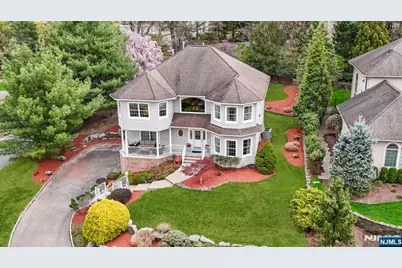 1 Greenbriar Road, Little Falls Township, NJ 07424 - Photo 1