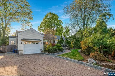31 Clark Street, Cresskill, NJ 07626 - Photo 1