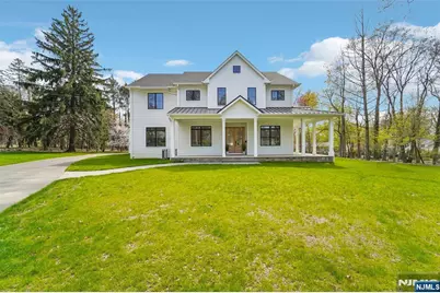 5 Albert Road, Allendale, NJ 07401 - Photo 1