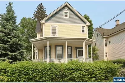 15 Maple Street 2 #2, Ramsey, NJ 07446 - Photo 1