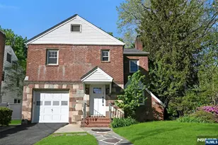 423 Forest Ave, Teaneck Township, NJ 07666 - Photo 1