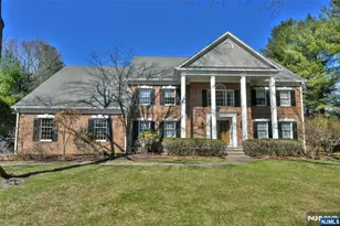 400 Scholar Ct, Franklin Lakes, NJ 07417 - Photo 1