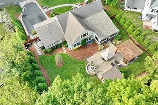 913 Roslyn Rd, Ridgewood, NJ 07450 - Photo 1