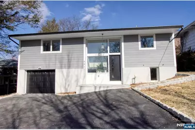 483 Palisade Avenue, Englewood Cliffs, NJ 07632 - Photo 1