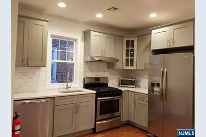 485 Lincoln Avenue 2nd Floor #2nd Floor, Ridgefield, NJ 07657 - Photo 1