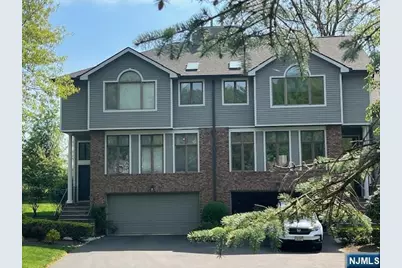 100 Lakeview Drive, Old Tappan, NJ 07675 - Photo 1