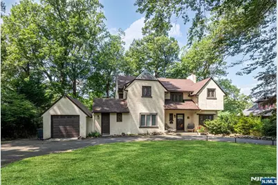 56 Malcolm Road, Mahwah, NJ 07430 - Photo 1