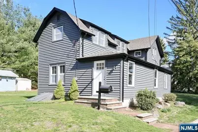 18 Etheridge Place, Park Ridge, NJ 07656 - Photo 1