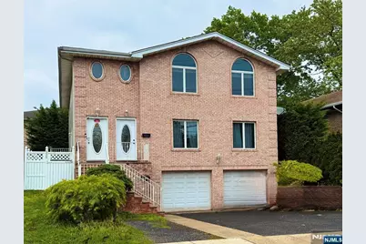 751 Edgewater Avenue 2 #2, Ridgefield, NJ 07657 - Photo 1