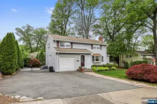 147 Lincoln Pl, Waldwick, NJ 07463 - Photo 1