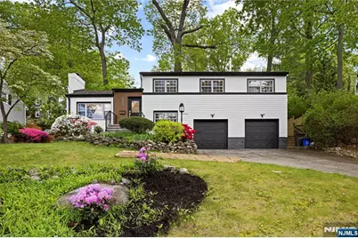 56 Ronald Court, Ramsey, NJ 07446 - Photo 1