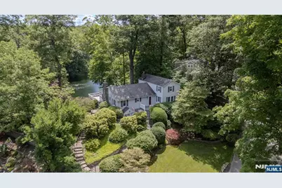 9 Ridge Road, Bloomingdale, NJ 07403 - Photo 1