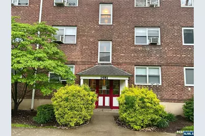 1481 E Terrace Circle 4 #4, Teaneck Township, NJ 07666 - Photo 1
