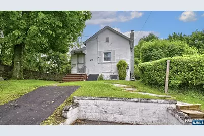 29 Oldham Road, Wayne, NJ 07470 - Photo 1