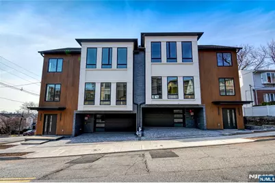 313 E Central Boulevard B #B, Palisades Park, NJ 07650 - Photo 1