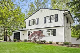 8 Surrey Ln, East Brunswick Township, NJ 08816 - Photo 1