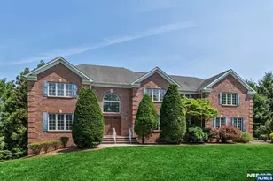 22 Pine Rd, Allendale, NJ 07401 - Photo 1