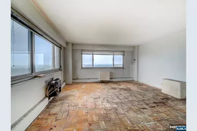 377 S Harrison Street 18Aa #18AA, East Orange, NJ 07018 - Photo 1