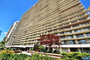 1530 Palisade Ave 25B, Fort Lee, NJ 07024 - Photo 1