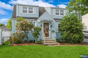 60 Palisades Ave, Bergenfield, NJ 07621 - Photo 1