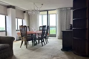 300 Winston Dr 617, Cliffside Park, NJ 07010 - Photo 1