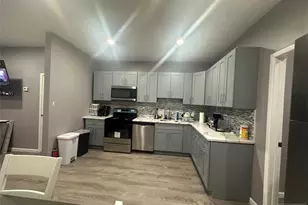 422 Avenue C, Bayonne, NJ 07002 - Photo 1