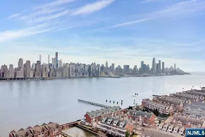 7002 Boulevard East 24E #24E, Guttenberg, NJ 07093 - Photo 1