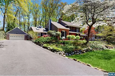 263 Standish Road, Ridgewood, NJ 07450 - Photo 1