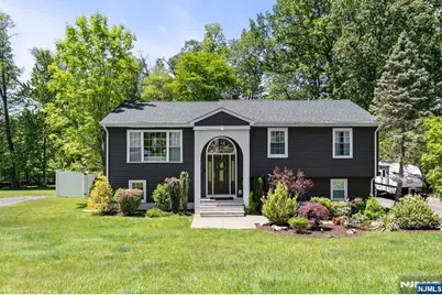 544 Jackson Avenue, Washington Township, NJ 07676 - Photo 1