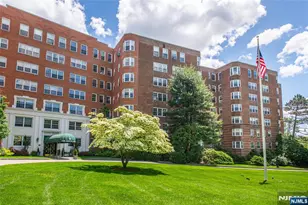 10 Crestmont Road 3F, Montclair, NJ 07042 - Photo 1