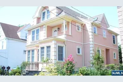 1565 Gerome Avenue 1st Floor #1st Floor, Fort Lee, NJ 07024 - Photo 1