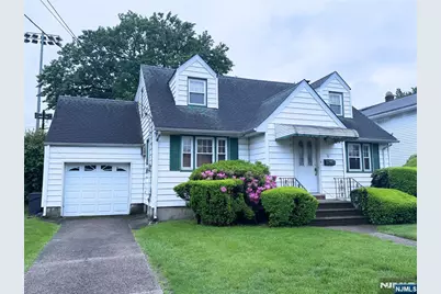 72 Washington Avenue, Elmwood Park, NJ 07407 - Photo 1