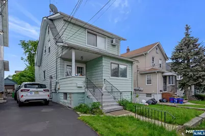 542 3rd Avenue, Lyndhurst Township, NJ 07071 - Photo 1