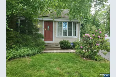 149 Heatherhill Road, Cresskill, NJ 07626 - Photo 1