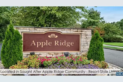 201 Van Winkle Lane, Mahwah, NJ 07430 - Photo 1