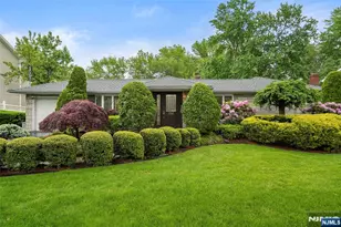 252 Oak Ave, River Edge, NJ 07661 - Photo 1